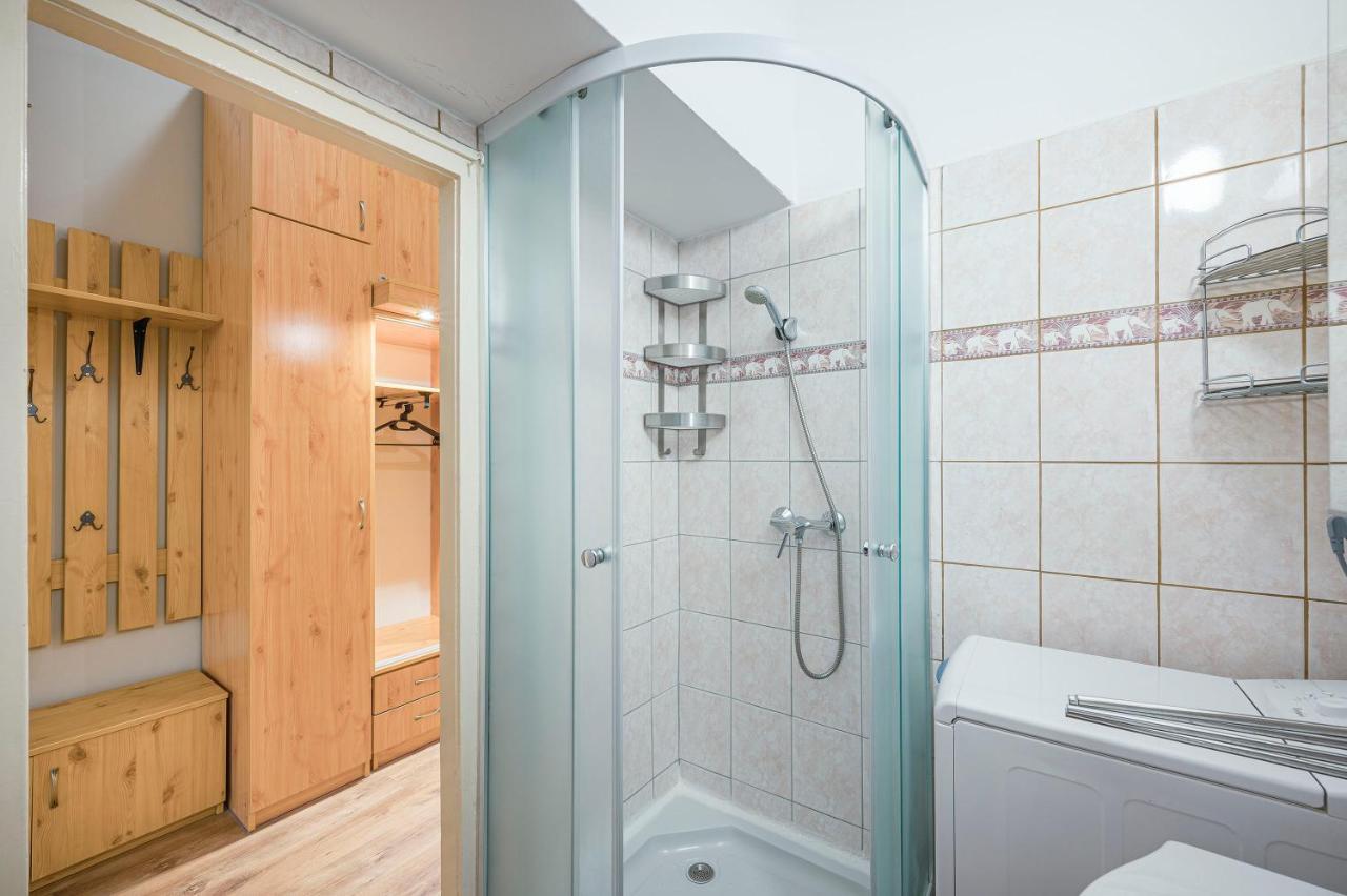 Corvin City Apartment By Nw Budapest Esterno foto