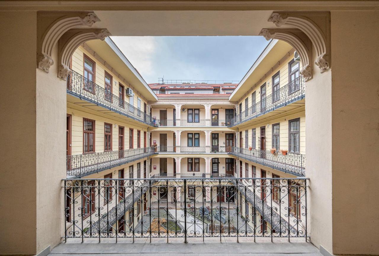 Corvin City Apartment By Nw Budapest Esterno foto